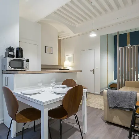 Apartment Jusqu A 6 Personnes Au Coeur Du Vieux